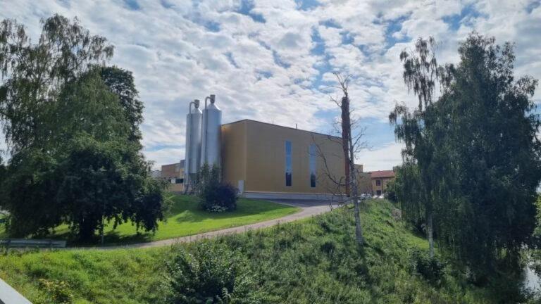 Træpille-silo & mellemlager til Grådö Mejeri